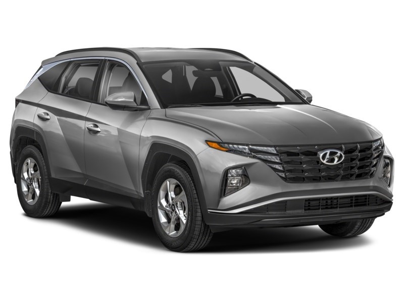2024 Hyundai Tucson Preferred AWD Exterior Shot 8