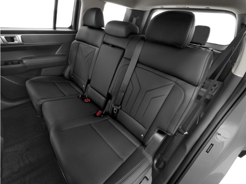 2025 Hyundai Santa Fe HEV Preferred OEM Shot 6