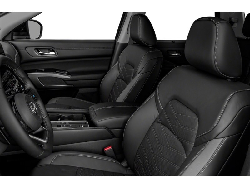 2024 Nissan Pathfinder Platinum 4WD Interior Shot 4