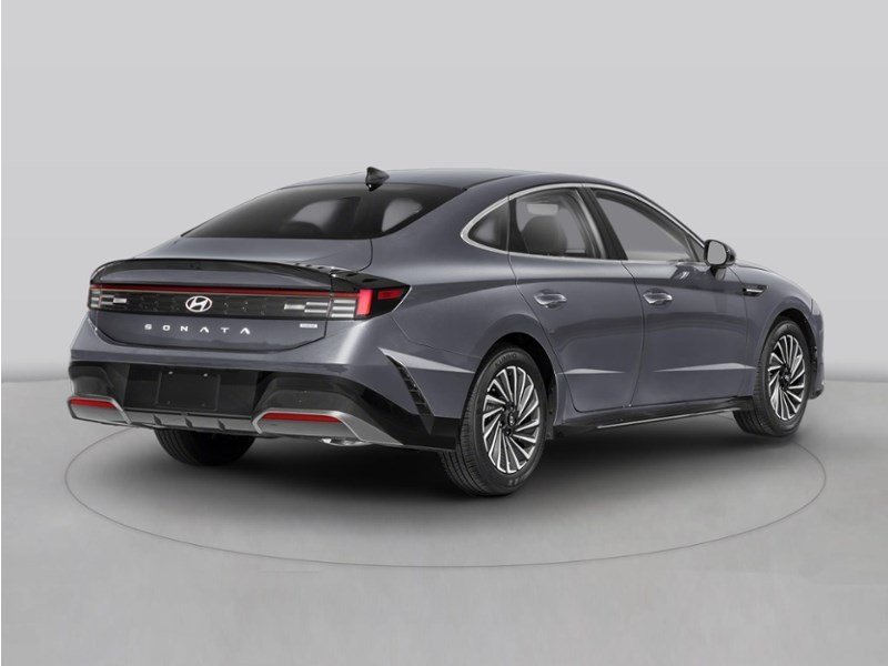 2026 Hyundai Sonata Hybrid Preferred-Trend OEM Shot 3