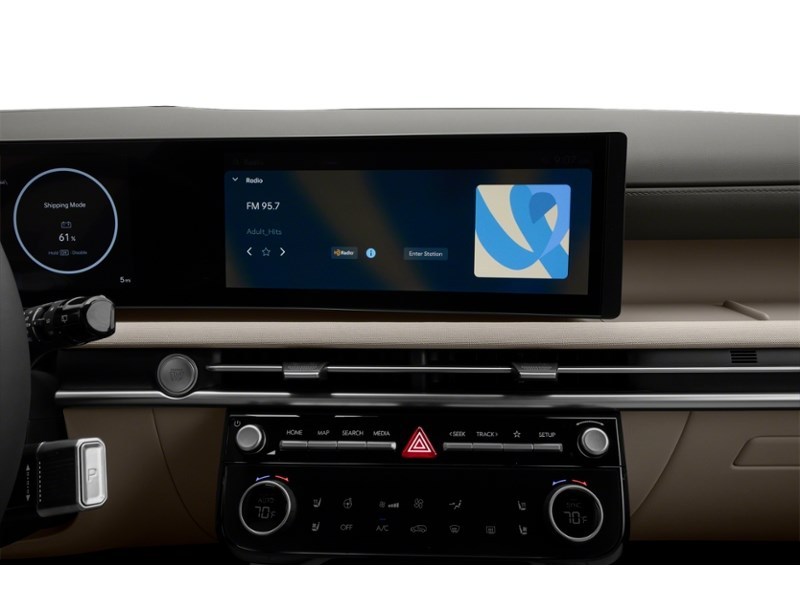 2026 Hyundai Tucson SEL Convenience AWD Interior Shot 2