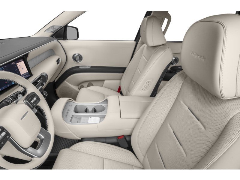 2026 Hyundai Palisade Preferred Trend Interior Shot 3