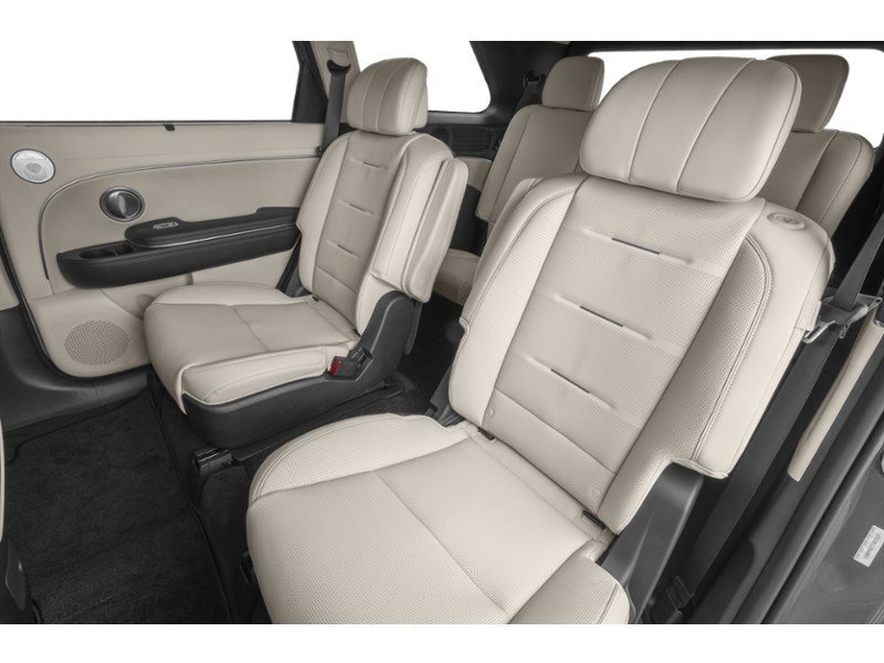 2026 Hyundai Palisade Preferred Trend Interior Shot 5