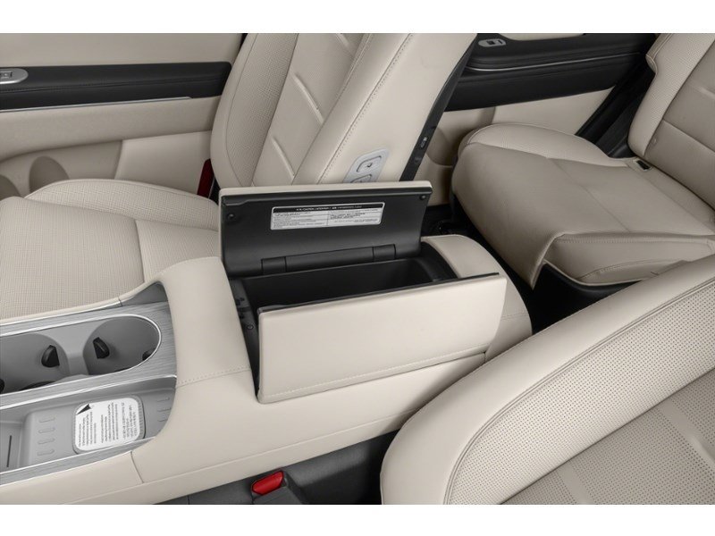 2026 Hyundai Palisade Preferred Trend Interior Shot 7