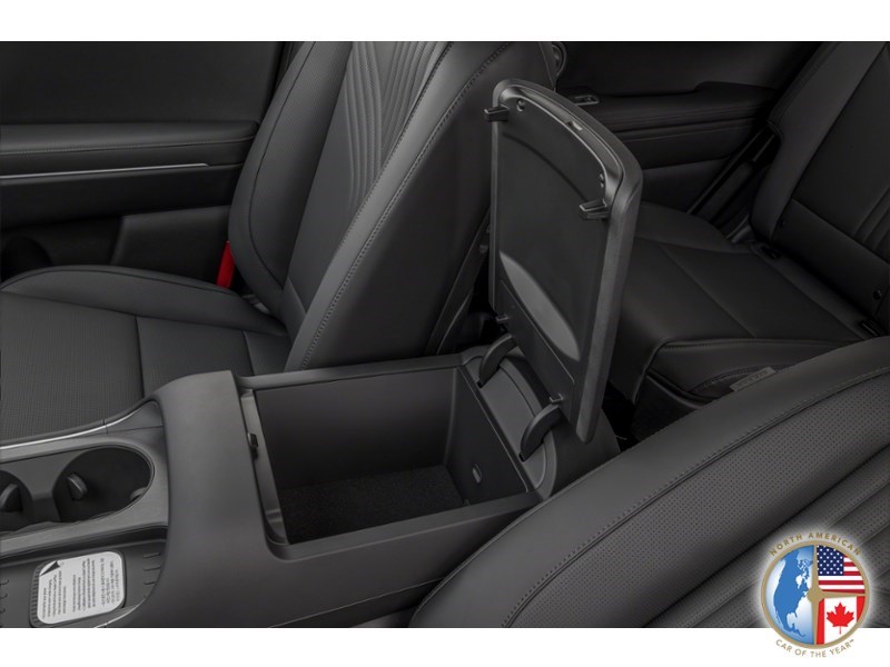 2026 Hyundai Palisade Preferred Trend AWD Interior Shot 7