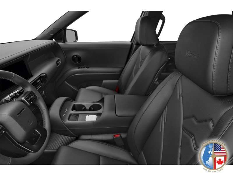 2027 Hyundai Palisade XRT Pro AWD Interior Shot 4