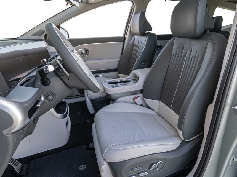 2026 Hyundai IONIQ 9 Preferred OEM Shot 5