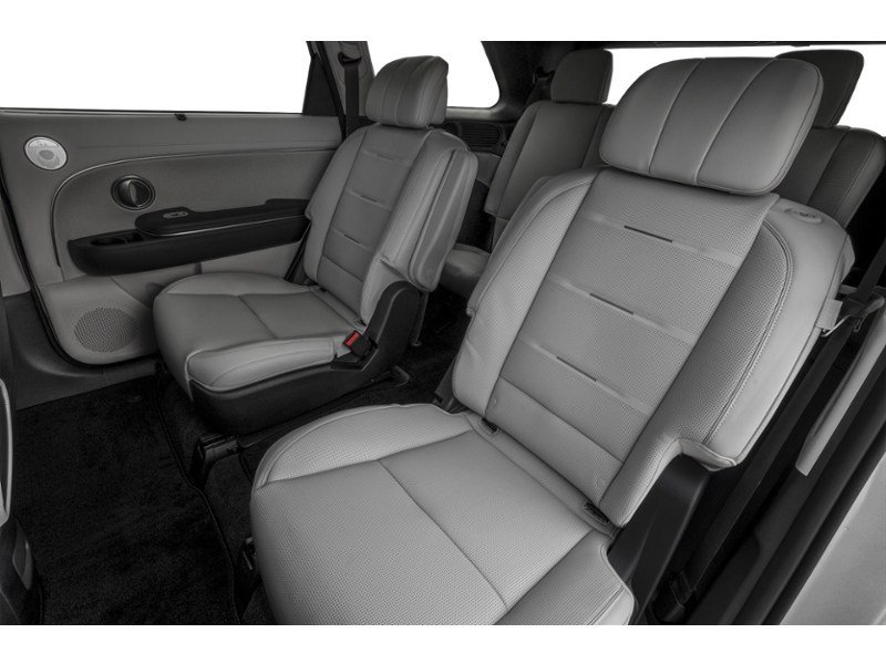 2027 Hyundai Palisade HEV Luxury 8 Passenger Interior Shot 5