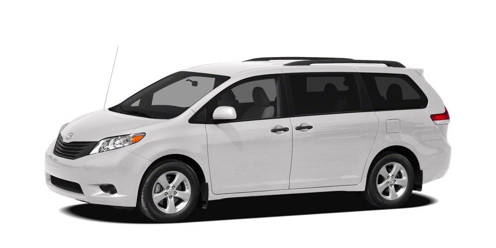 2012 Toyota Sienna LE 8 Passenger